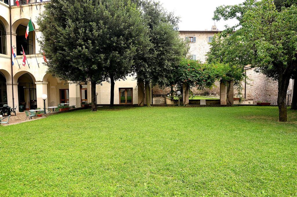 Palazzo Pierantoni Foligno