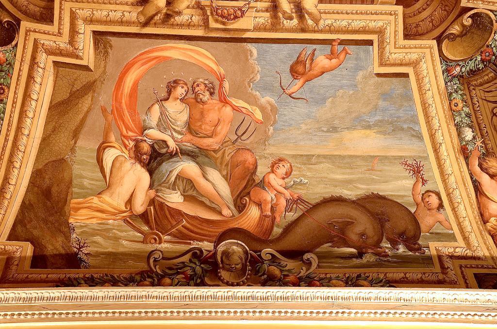 Palazzo Pierantoni Hostel *